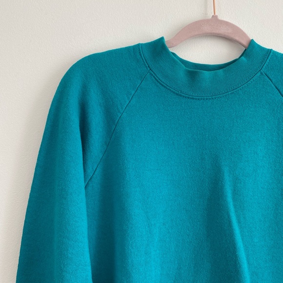 Vintage Turquoise Crewneck - Picture 2 of 2
